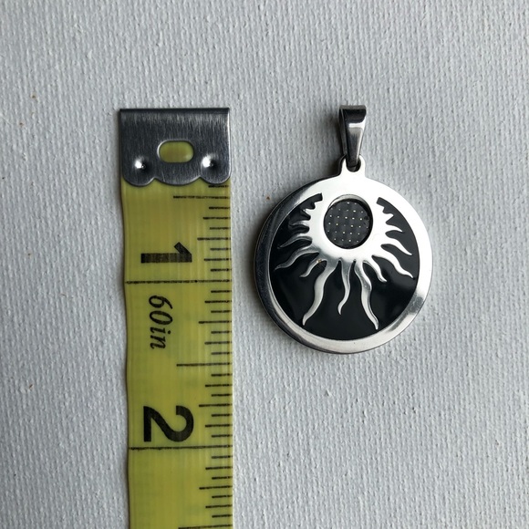 🌞Beautiful Sun Pendant - Picture 4 of 4